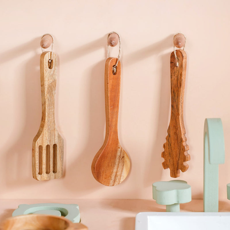 Wooden Kitchen Play Set With Utensils