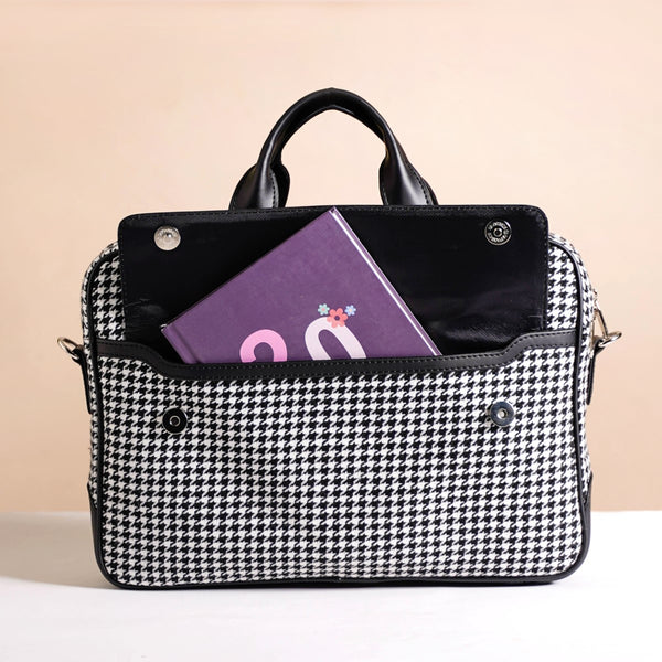 Houndstooth Patterned Woven Laptop Bag