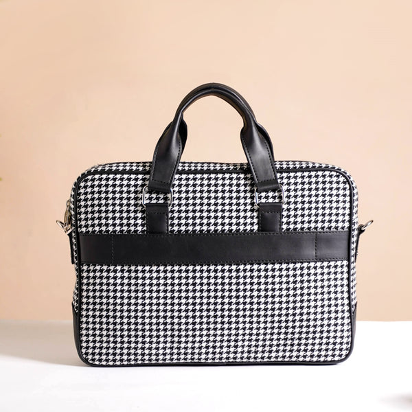 Houndstooth Patterned Woven Laptop Bag