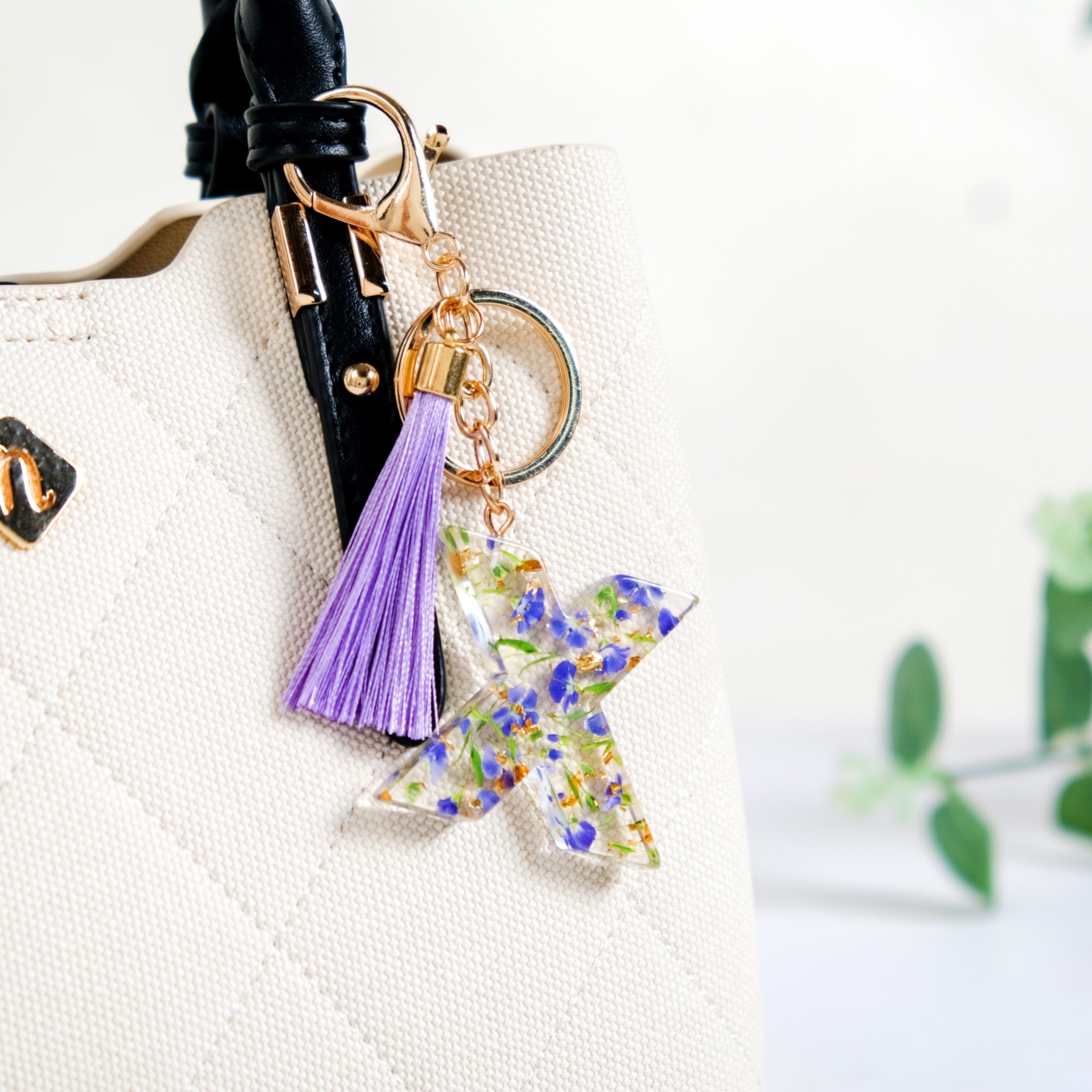 Lush Botanic Beauty X Resin Keyring With Tassel Online - Premium