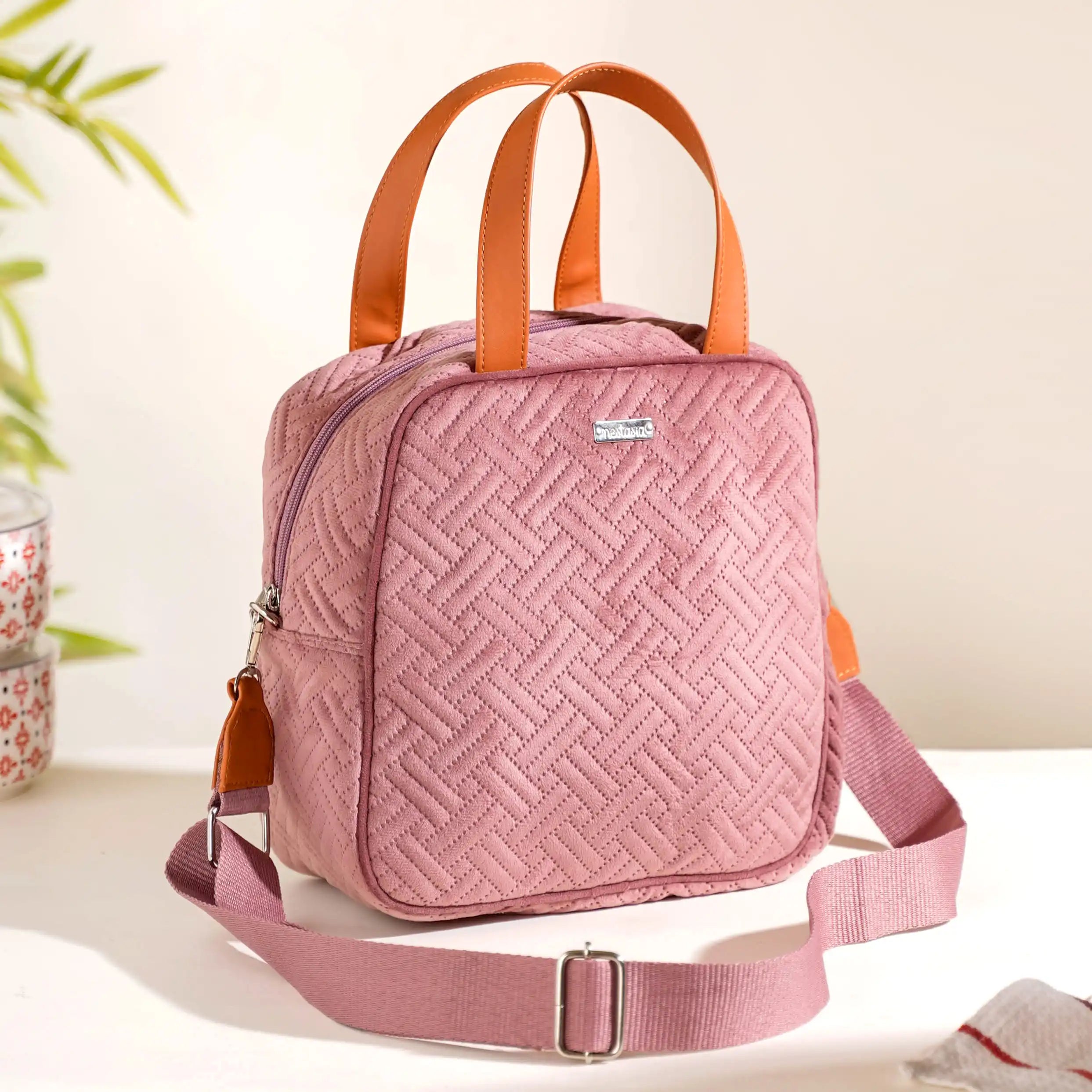 Lunch Bag - Buy Thermal Insulated Lunch Bag at Best Price | Nestasia