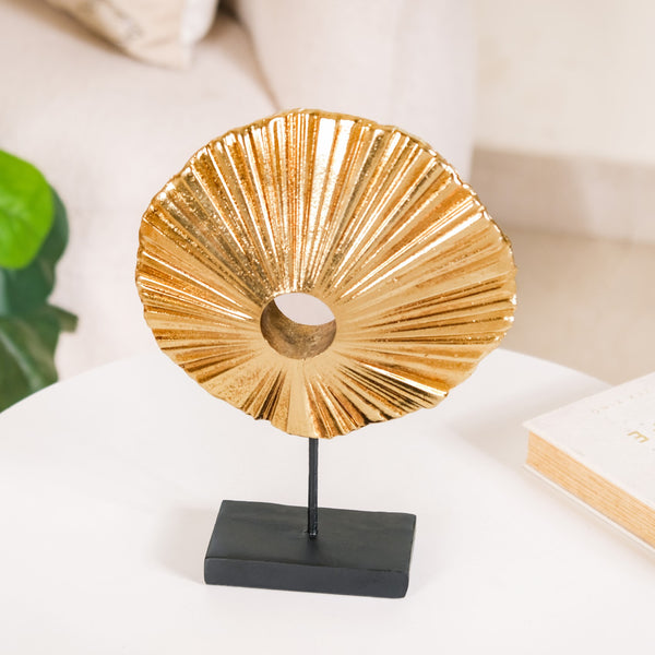 Aesthetic Sunbeam Accent Showpiece Gold