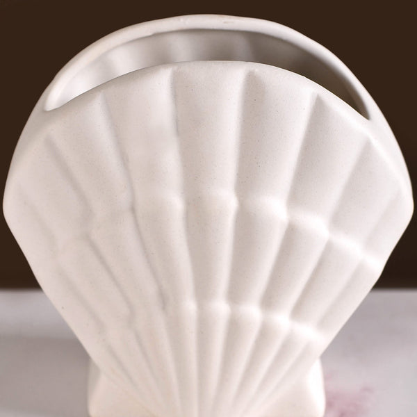 Shell Shaped Ceramic Bathroom Set Of 2 White