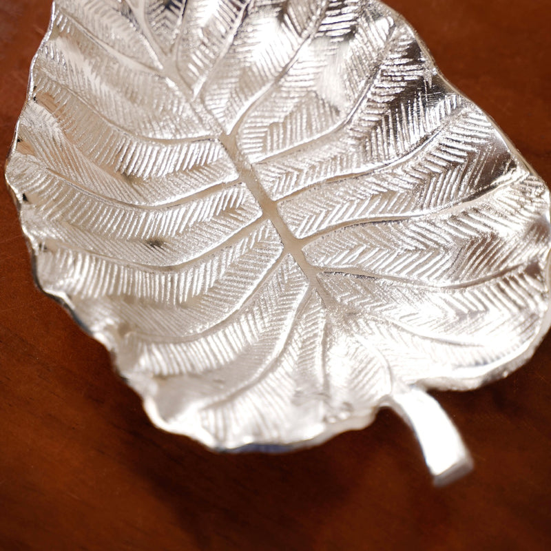 Silver Colocasia Leaf Metal Tray Set Of 2