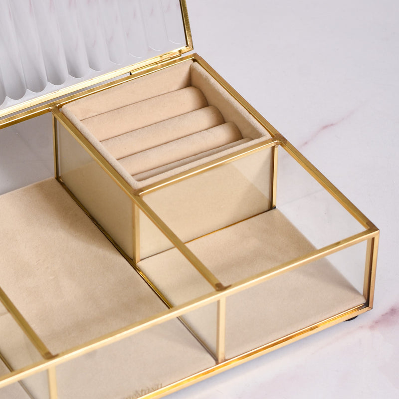 Multicompartment Velvet Cushioned Jewellery Box