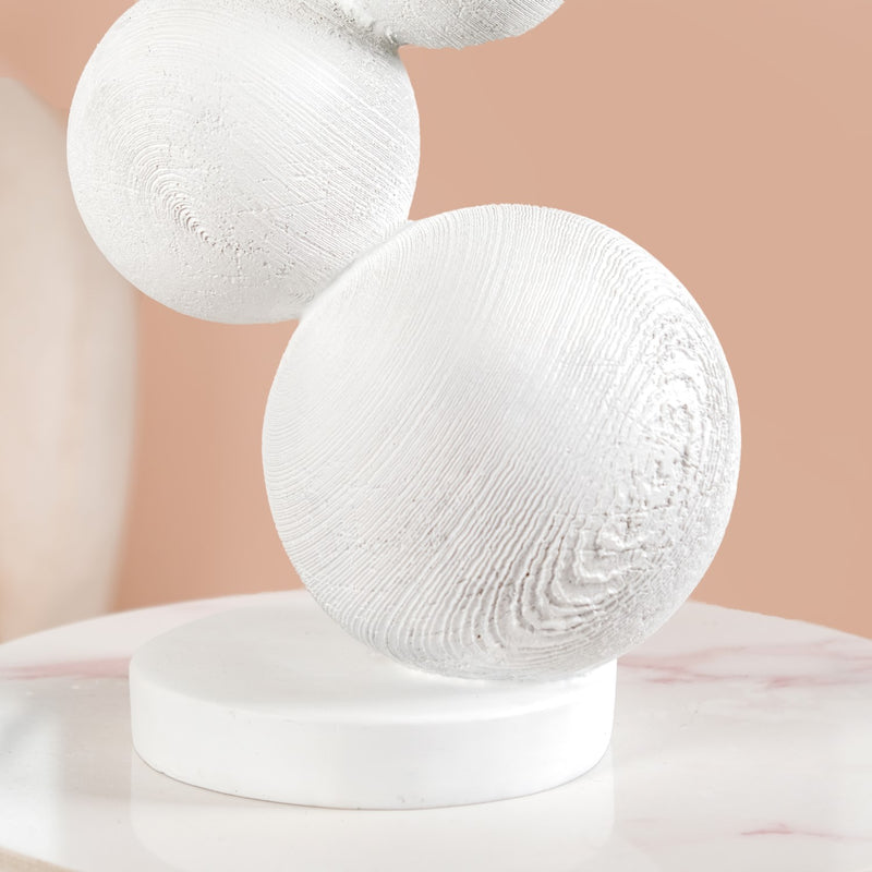 Molecular Geometric Sculpture White And Gold