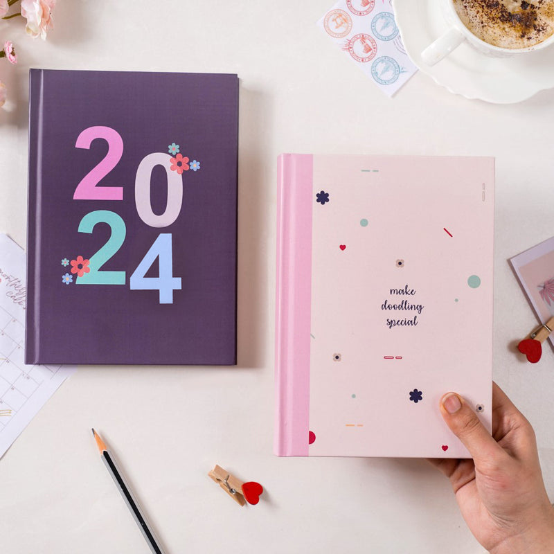 Doodles And Scribbles 2023 Hardbound Diary Set Of 2 8.2 X 5.9 Inch