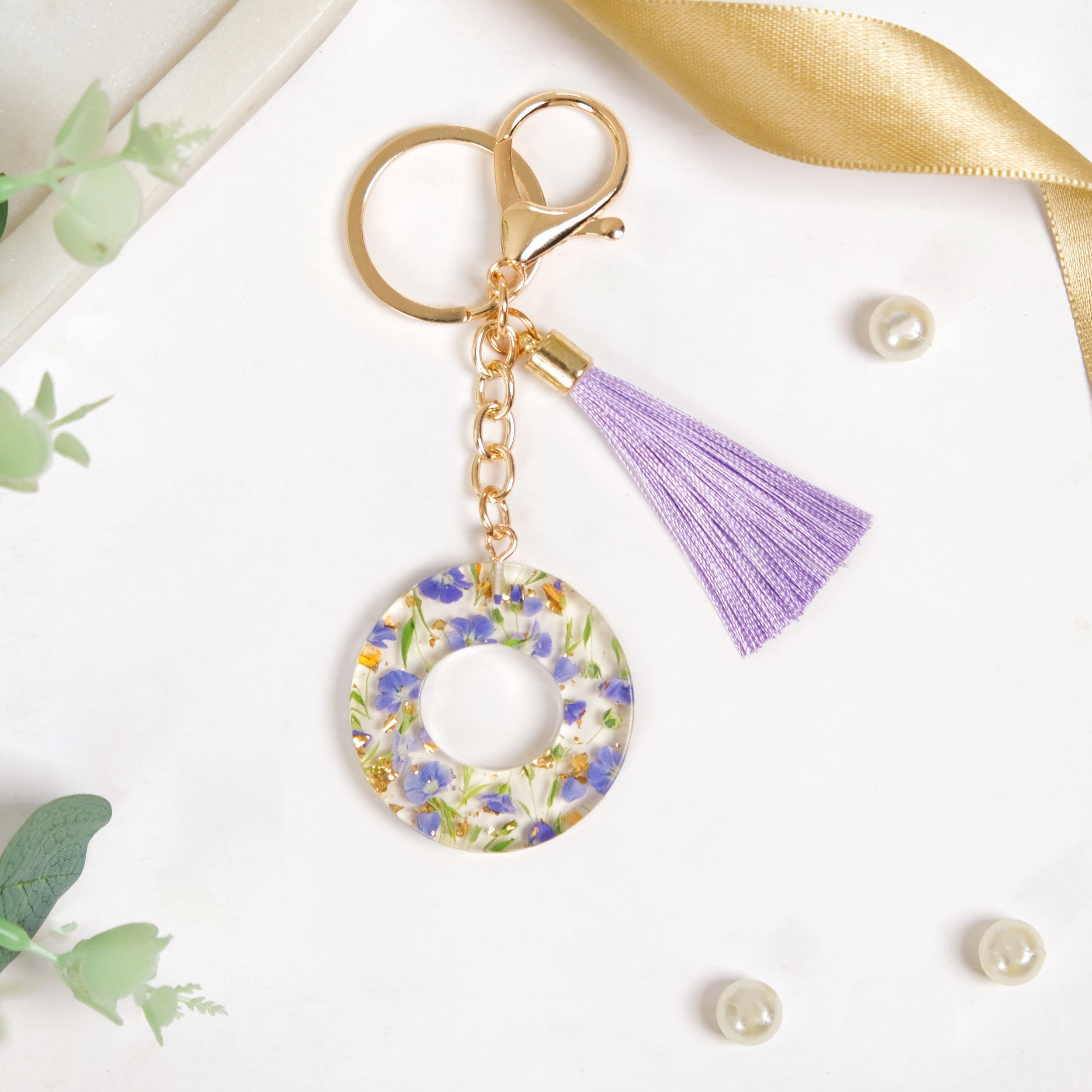 Ornate O Lavender Forget Me Not Keychain Online - Premium Keychain ...