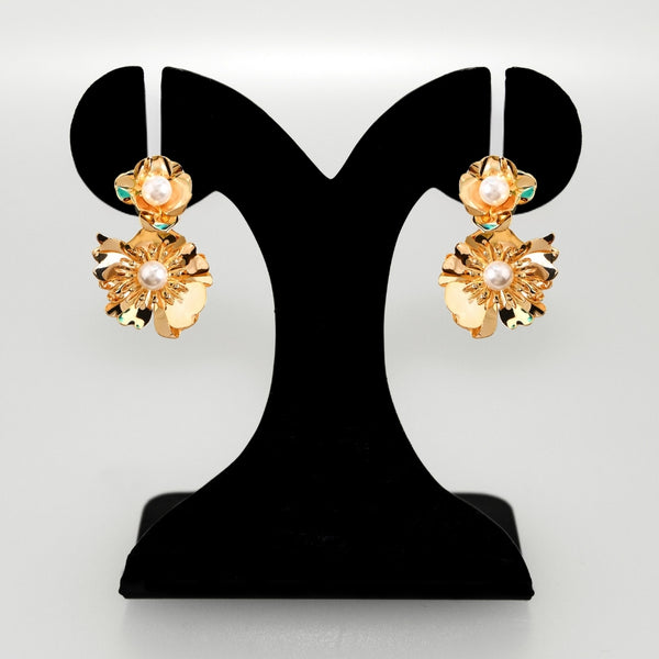 Pearl Blossom Earrings Gold