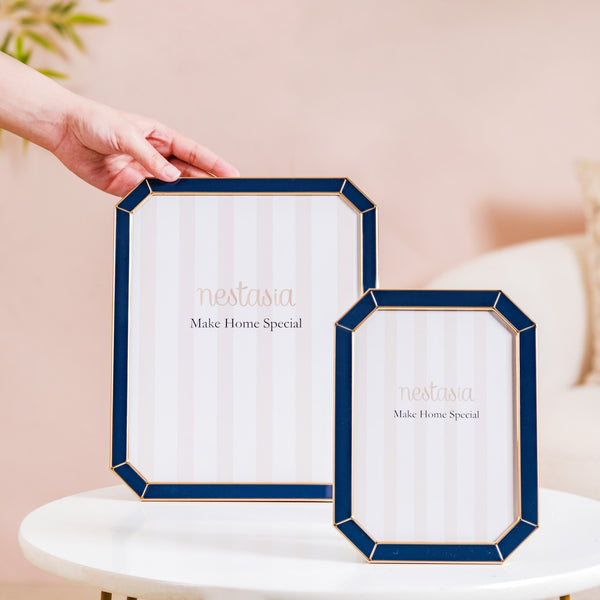 Set Of 2 Golden Rim Picture Frames Online - Premium Photo Frame | Nestasia