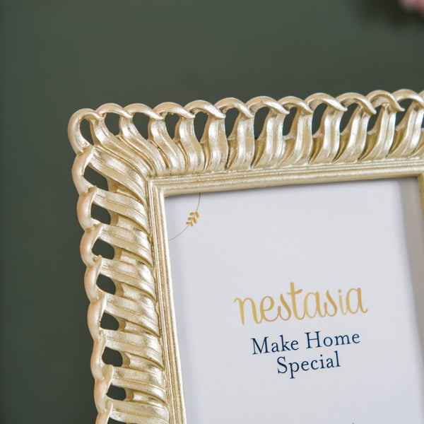 Classic Gold Photo Frame 9.5