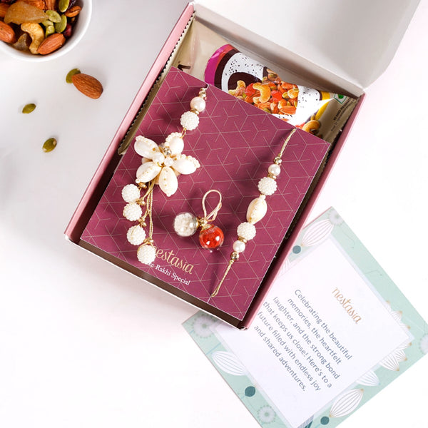 Pearl Chic Rakhi Lumba Set Of 4 With Gift Box And Card