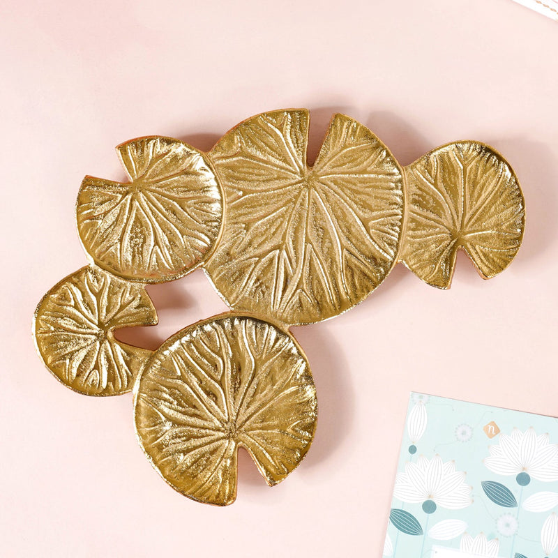 Leaf Cluster Rakhi Lumba Gift Set