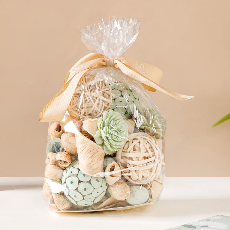 Retro Chic Lumba Rakhi Gift Hamper For Sister