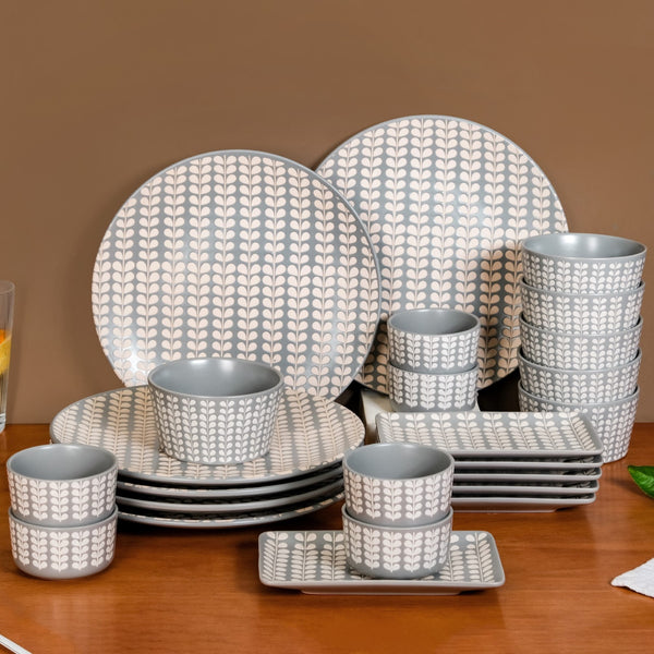 Robinia 24 Piece Ceramic Dinner Set For 6