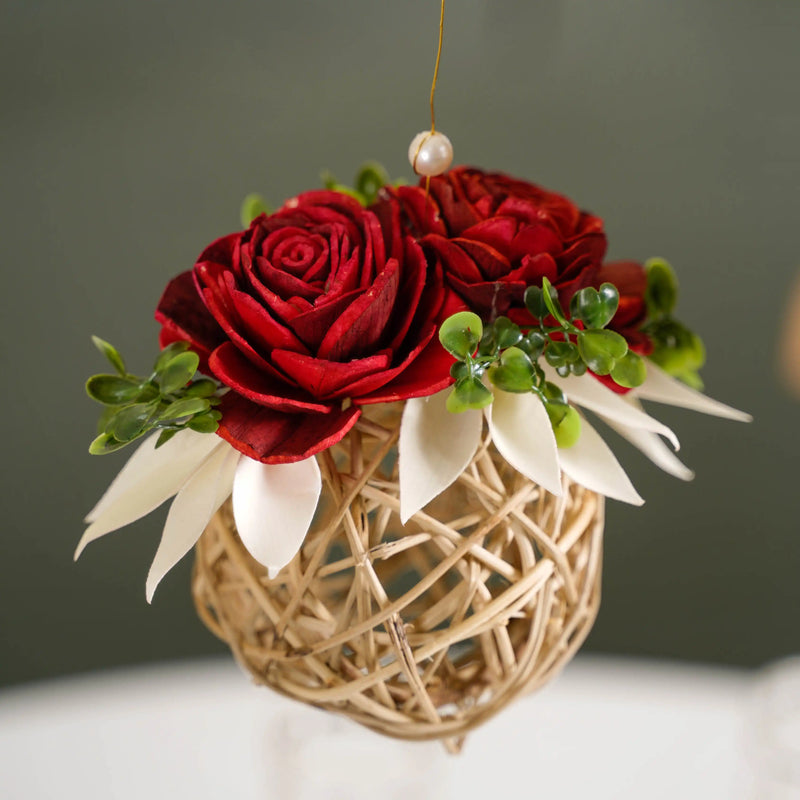 Rose Wall Hanging With Rattan Balls Set Of 4