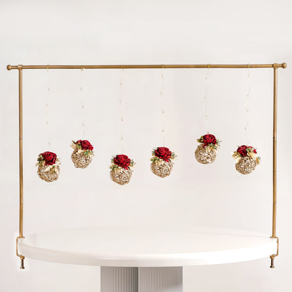 Detachable Tabletop Adjustable Metal Stand With Wall Hangings