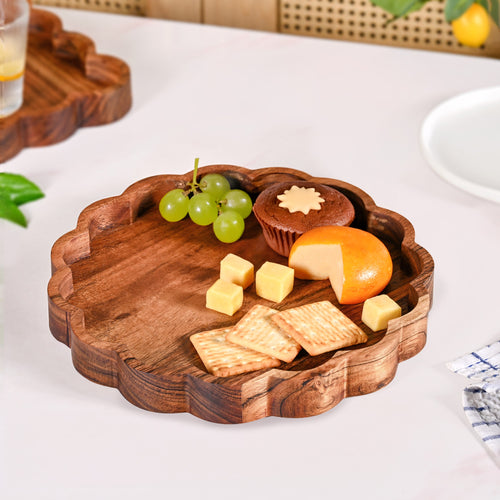 Rustic Scalloped Acacia Serving Tray