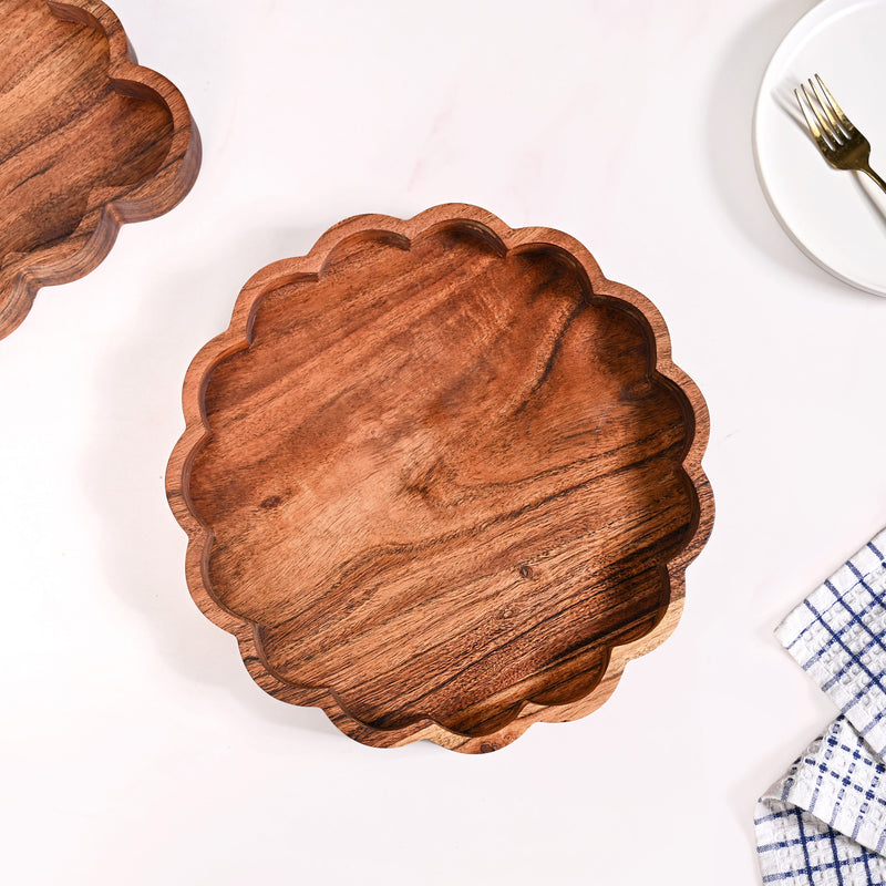 Rustic Scalloped Acacia Serving Tray