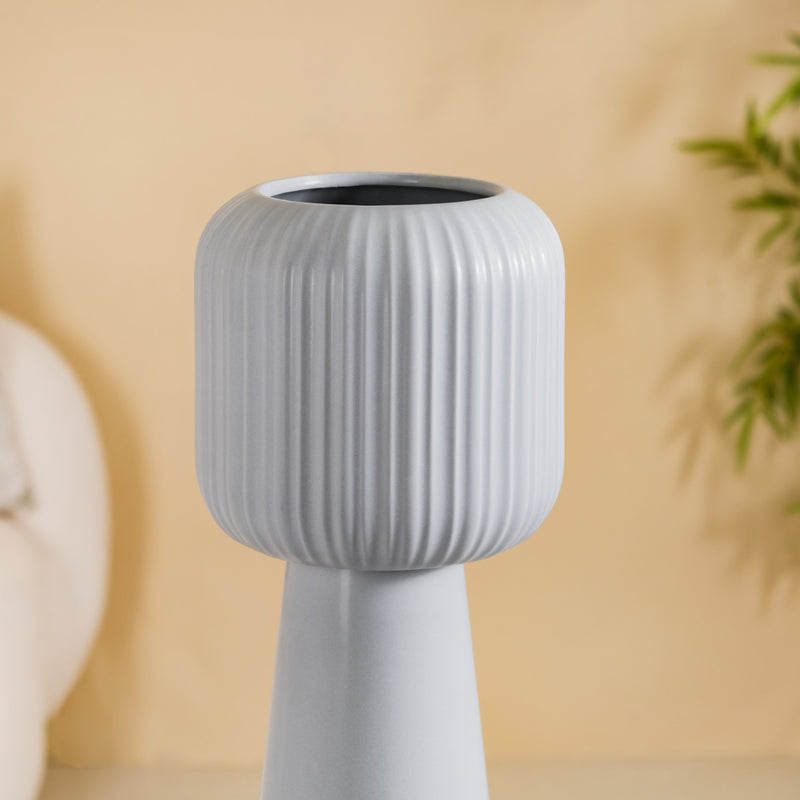 Ribbed Tall Flower Vase Grey