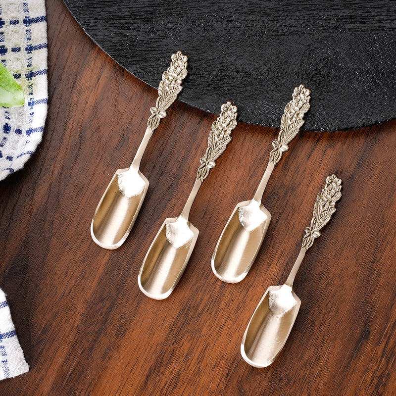 Set Of 4 Embossed Leaf Design Dessert Spoons