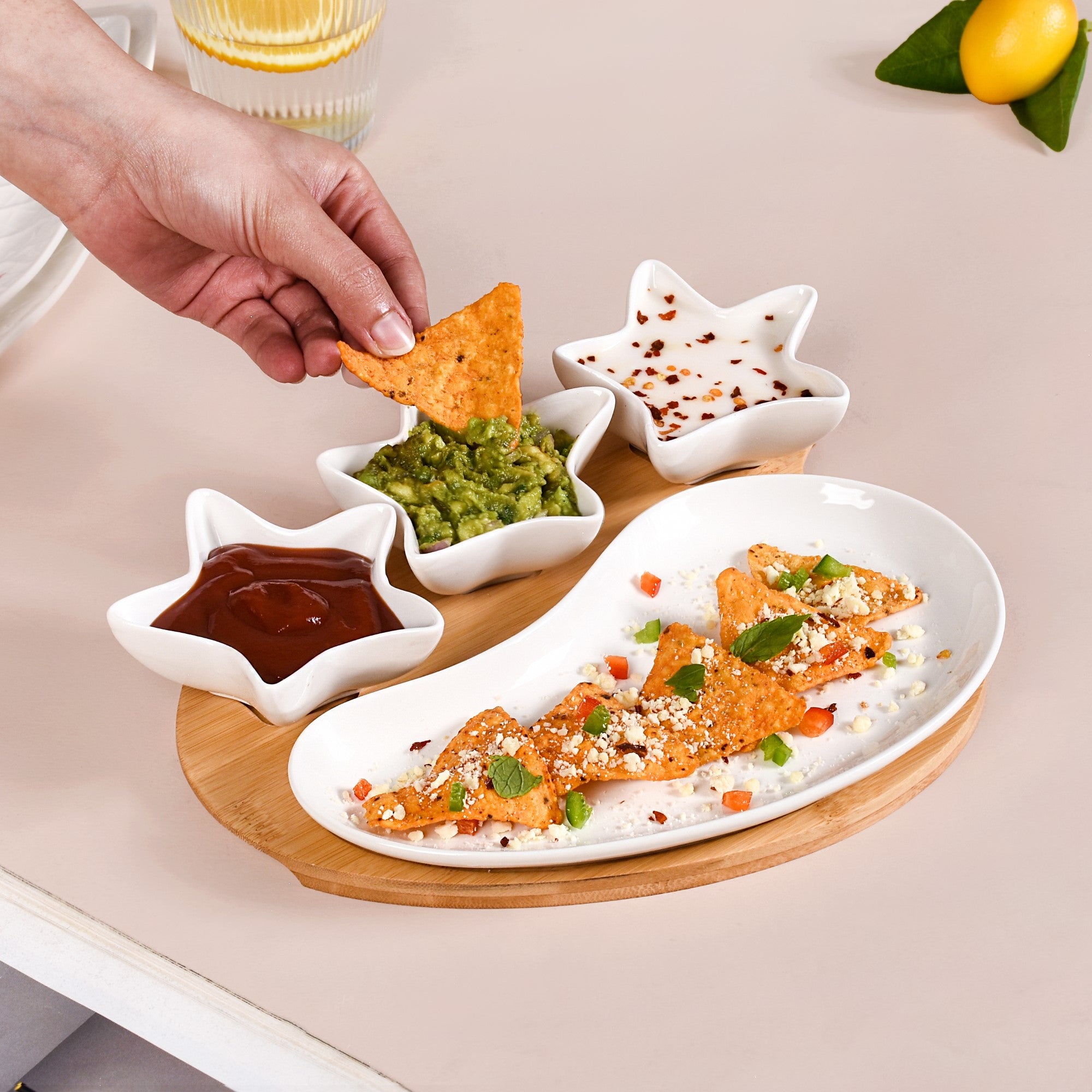 Set Of 4 Stars And Comet Ceramic Serveware With Tray Online
