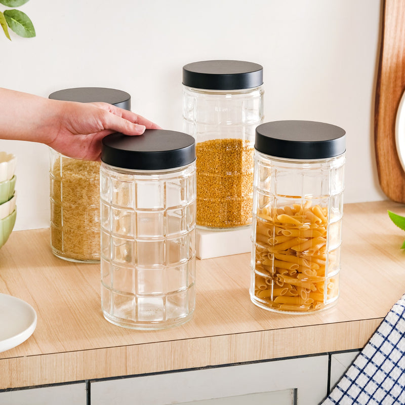 Set Of 4 Square Textured Glass Jars With Lid 1900ml