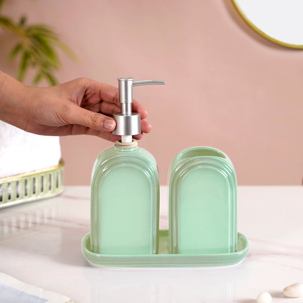 Art Deco Bathroom Set Of 3 With Tray Jade Green