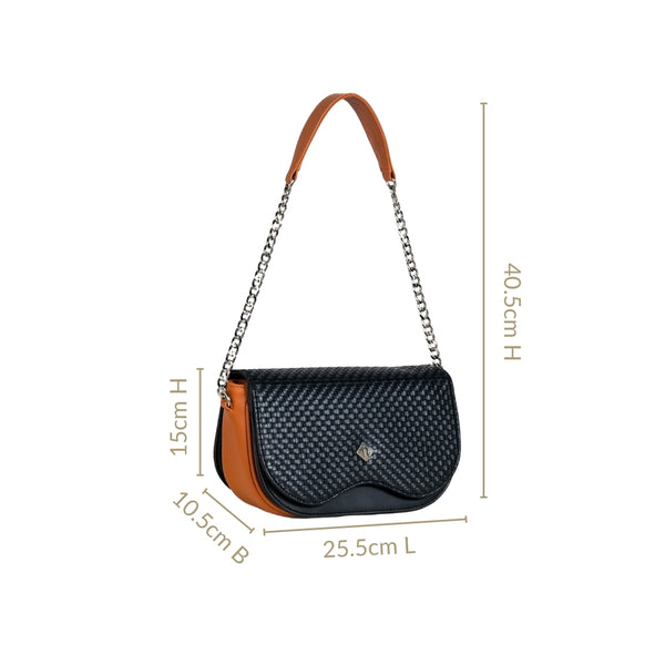 Soi Tresse Saddle Shoulder Bag