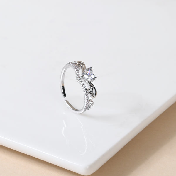 Sparkling Silver Crown Ring