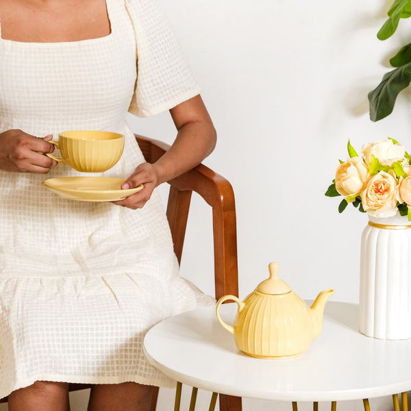 Ambrosia Stackable Ceramic Tea Set For 1 Yellow