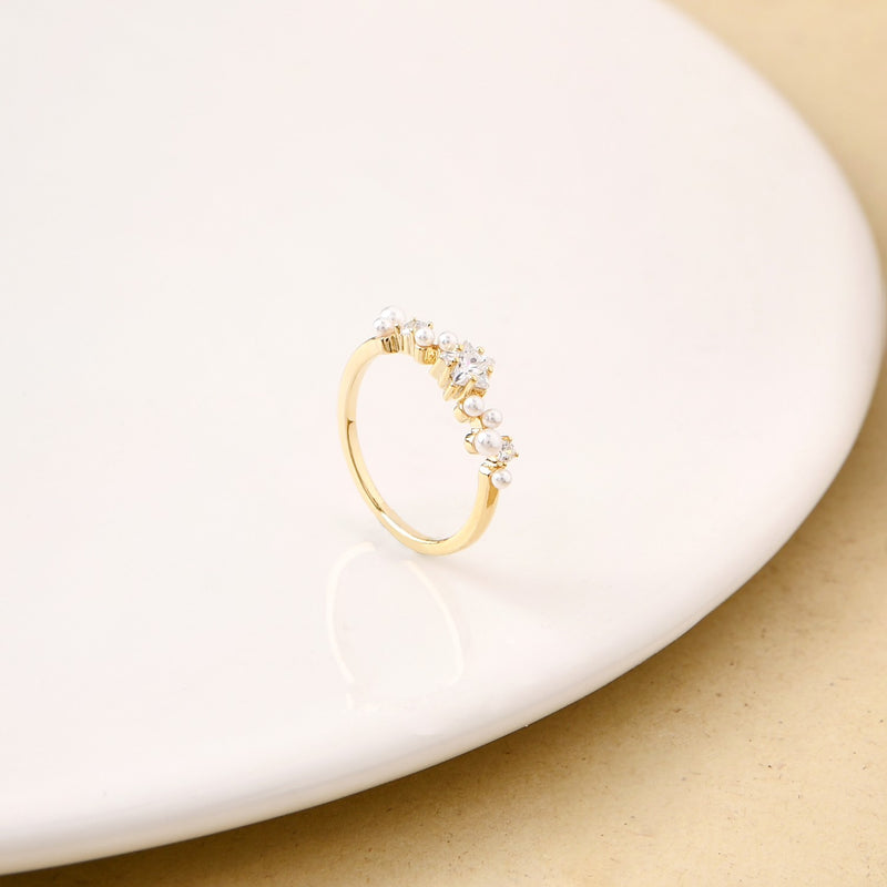 Starlit Elegance Gold Ring