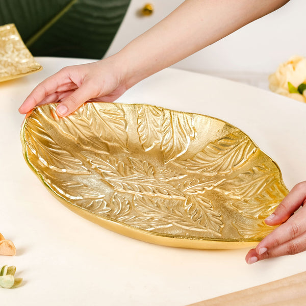 Statement Leaf Embossed Large Table Decorative Tray