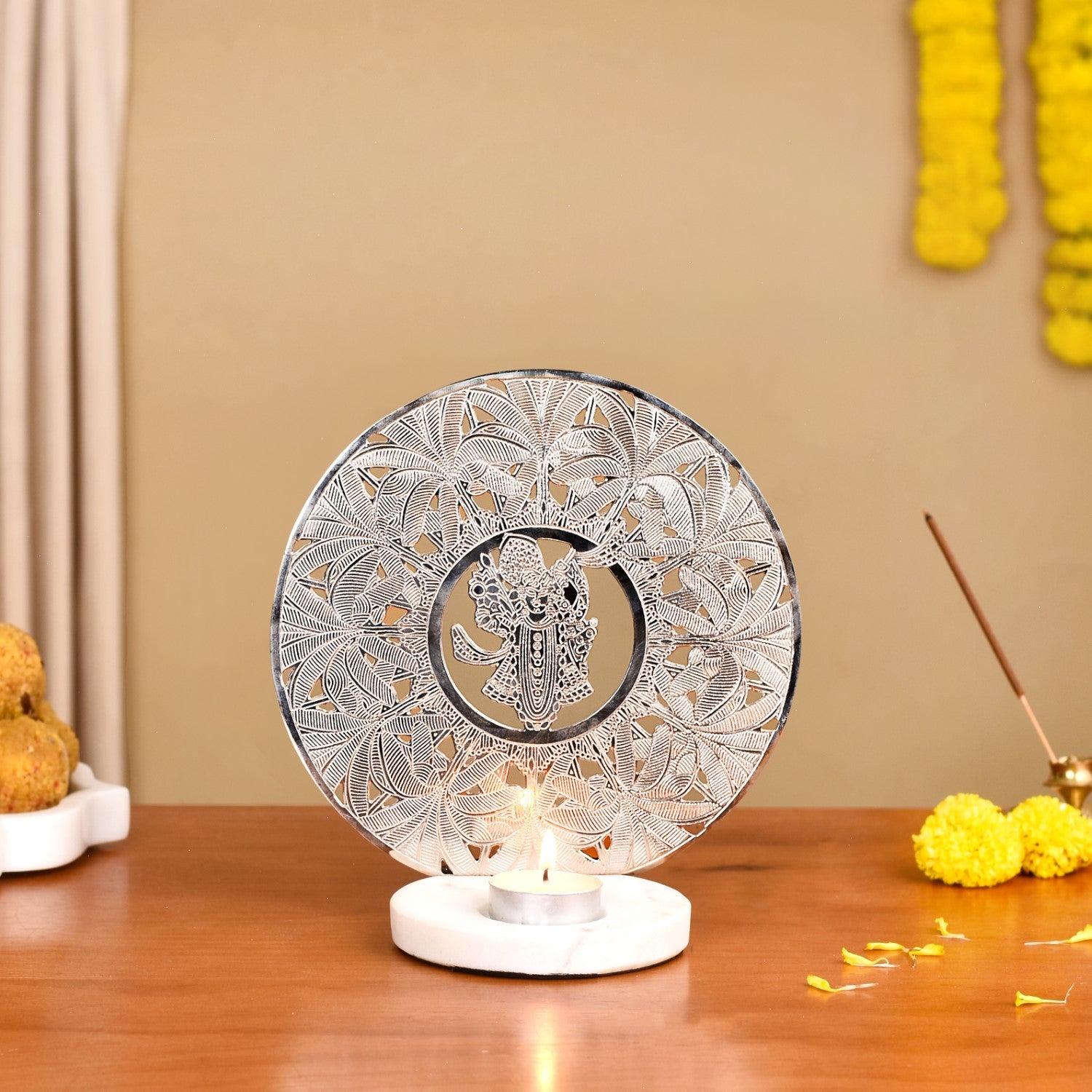 Shreenathji Tealight Candle Holder With Marble Base Online