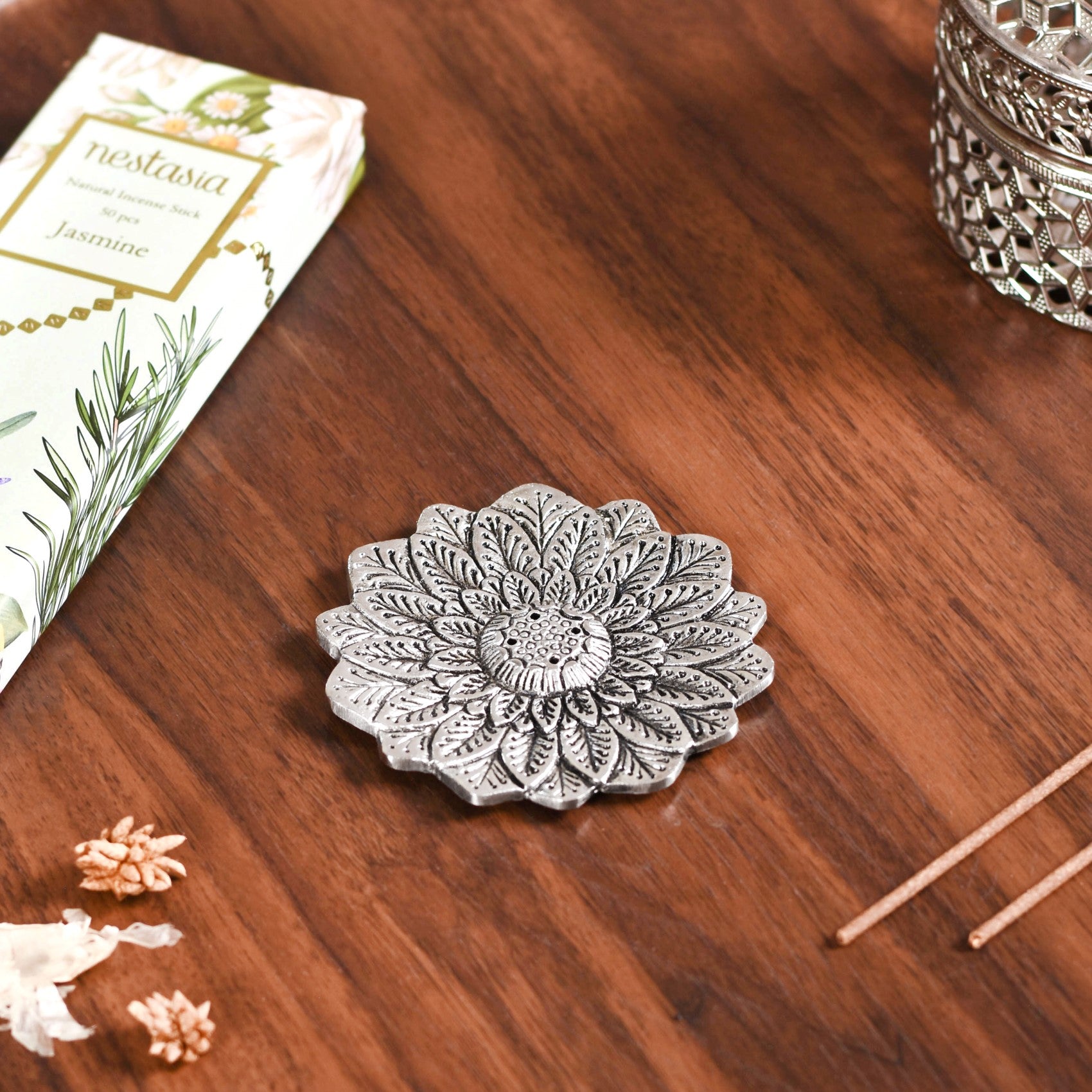 Floral Mandala Incense Holder With Jasmine Incense Sticks Online