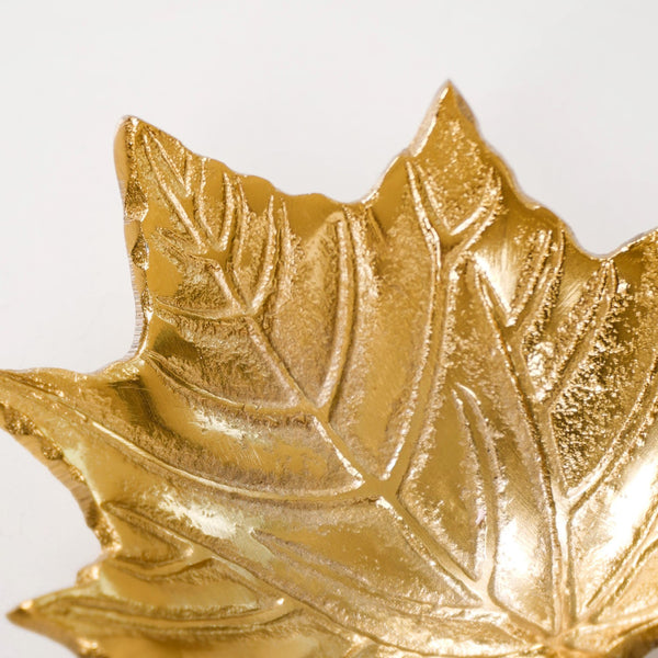 Maple Leaf Decorative Metal Tray Set Of 2