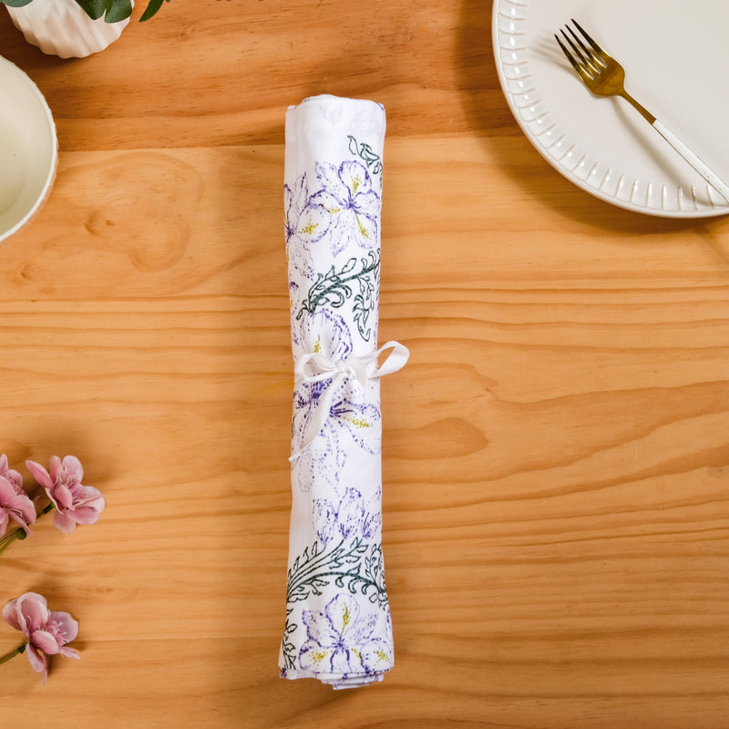 Verde Luxe Table Runner