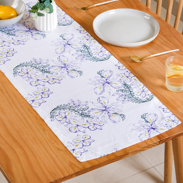 Verde Luxe Table Runner