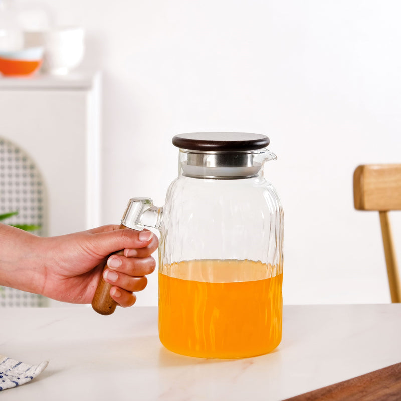 Wavy Glass Pitcher With Wooden Handle And Lid