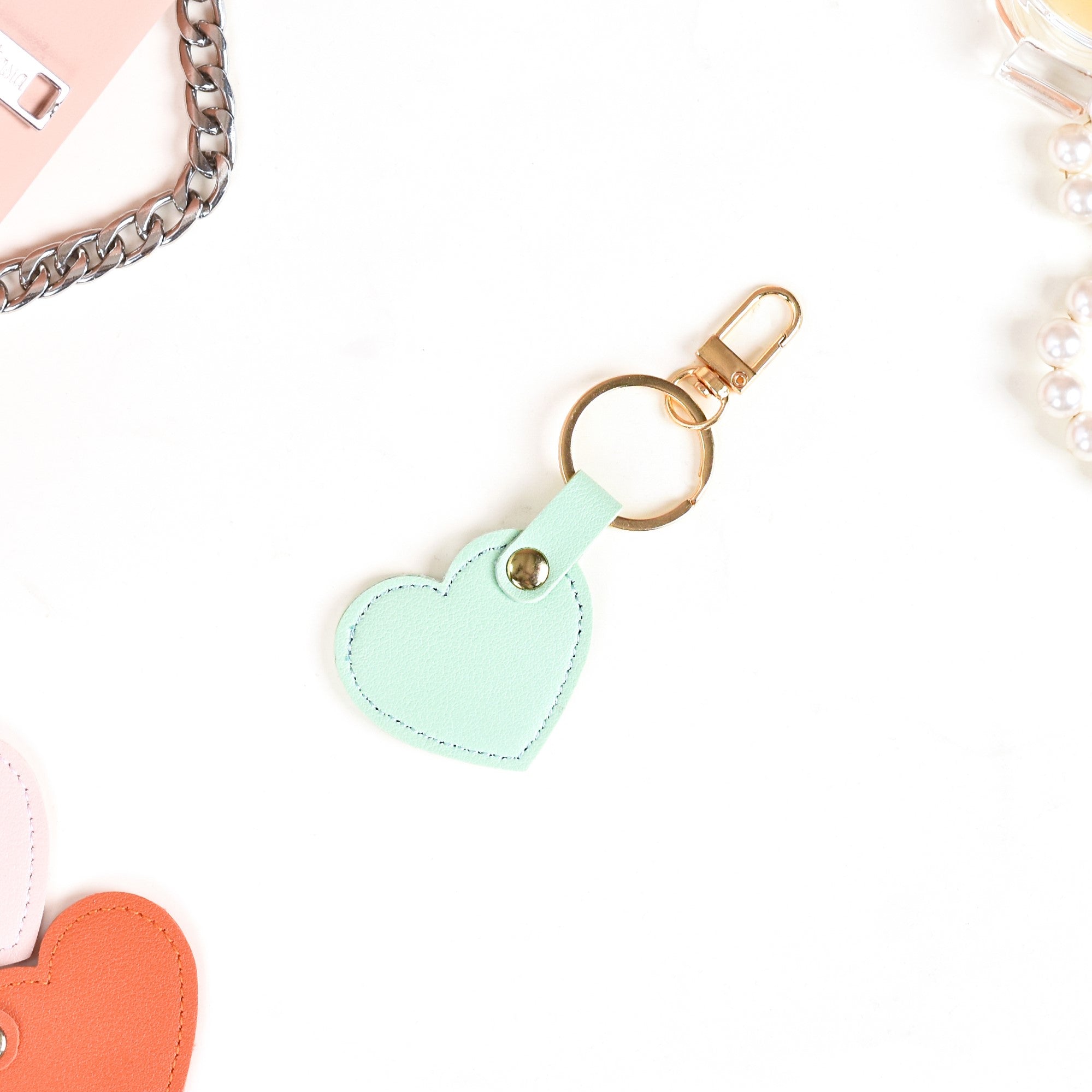 Chic Heart Keychain Set of 3 Online - Premium Keychain | Nestasia