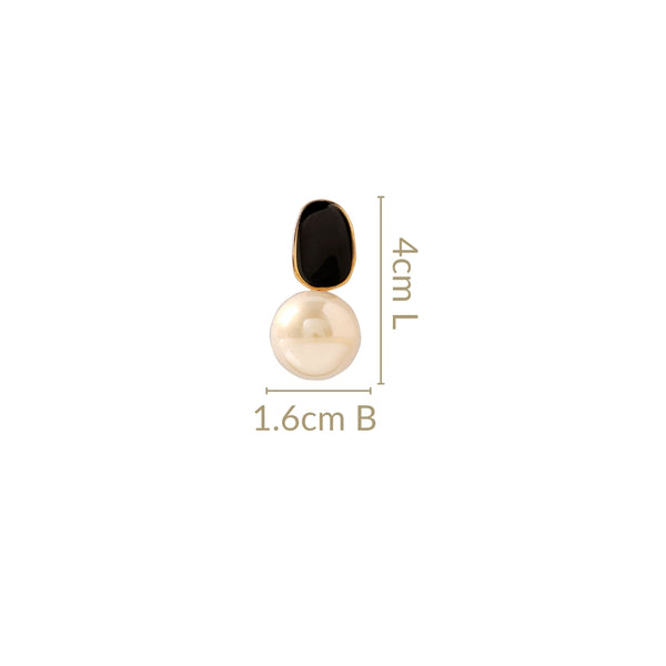 White And Black Pearl Earrings