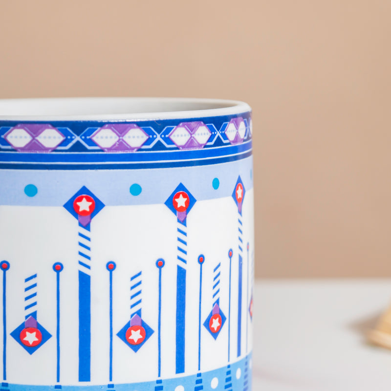 Noor Art Blue And White Planter And Wooden Coaster - Plant pot and plant stands | Room decor items
