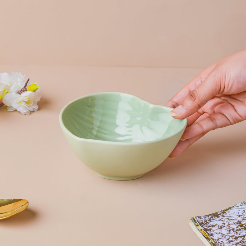 Taro Leaf Snack Bowl Small 300 ml - Bowl,ceramic bowl, snack bowls, curry bowl, popcorn bowls | Bowls for dining table & home decor