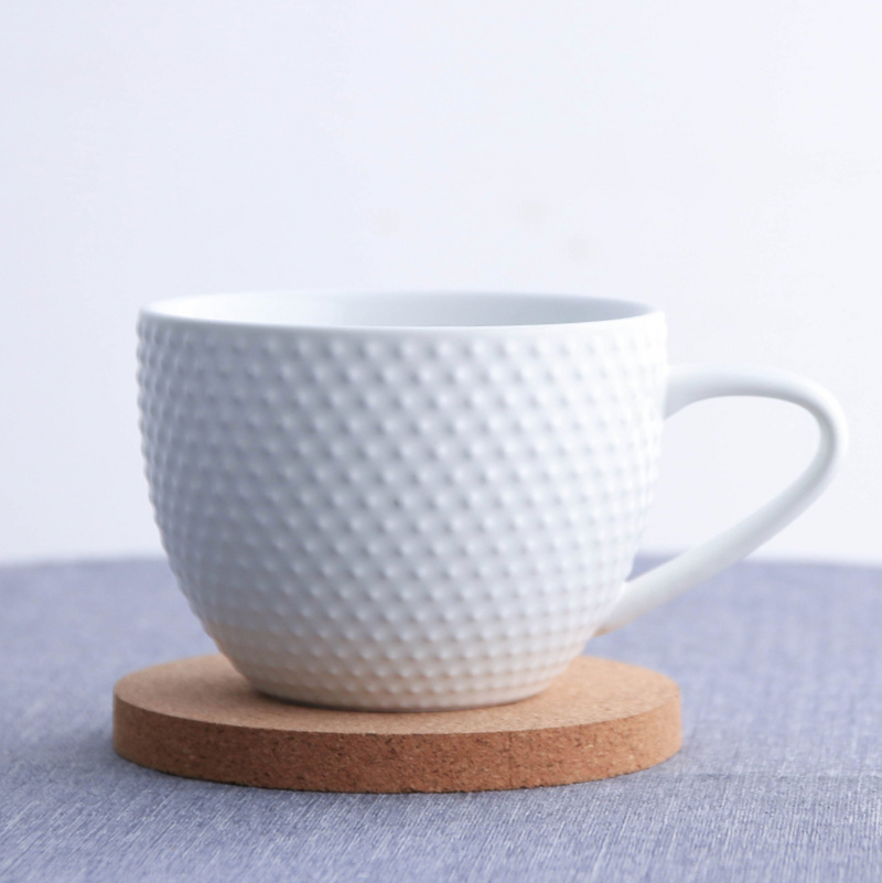 MAGNIFIQUE textured mug with cork coaster - white- Mug for coffee, tea mug, cappuccino mug | Cups and Mugs for Coffee Table & Home Decor