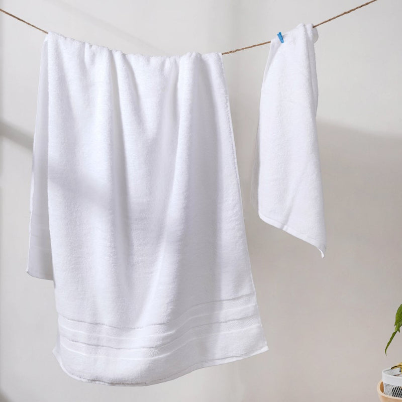 Plushy Snow White 100% Cotton Towel Set of 2