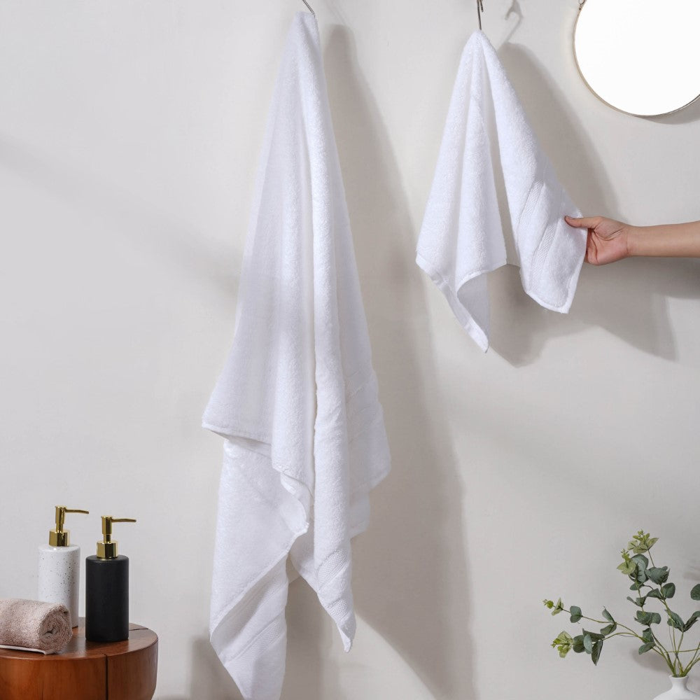 White bathroom towel discount set