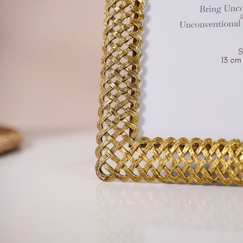 Golden Helical Photo Frame - Picture frames and photo frames online | Living room decoration items