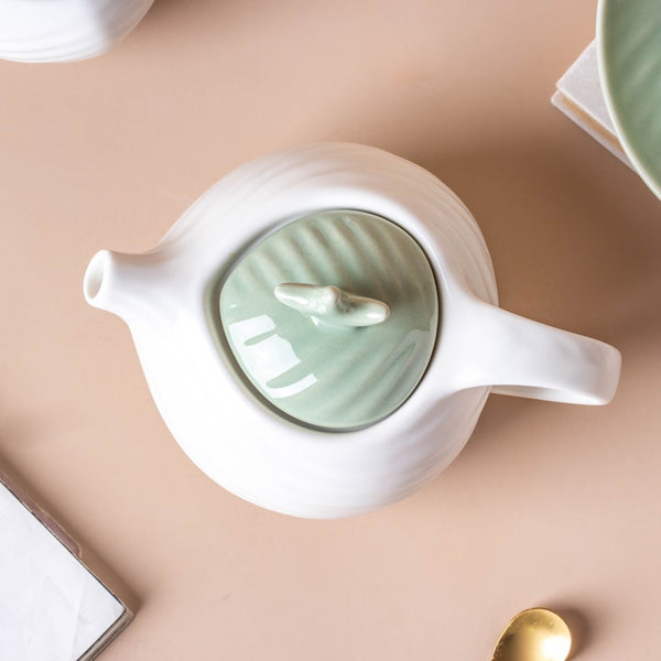 Taro Leaf Teapot With Lid - Teapot, tea kettle, ceramic teapot | Teapot for Dining table & Home decor