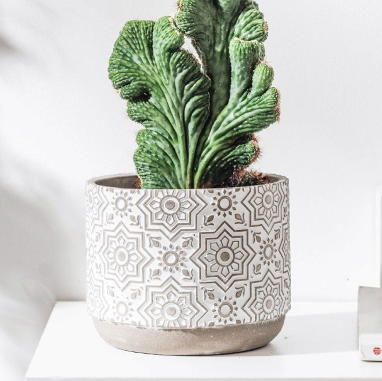 Vintage Round Pot - Indoor planters and flower pots | Home decor items