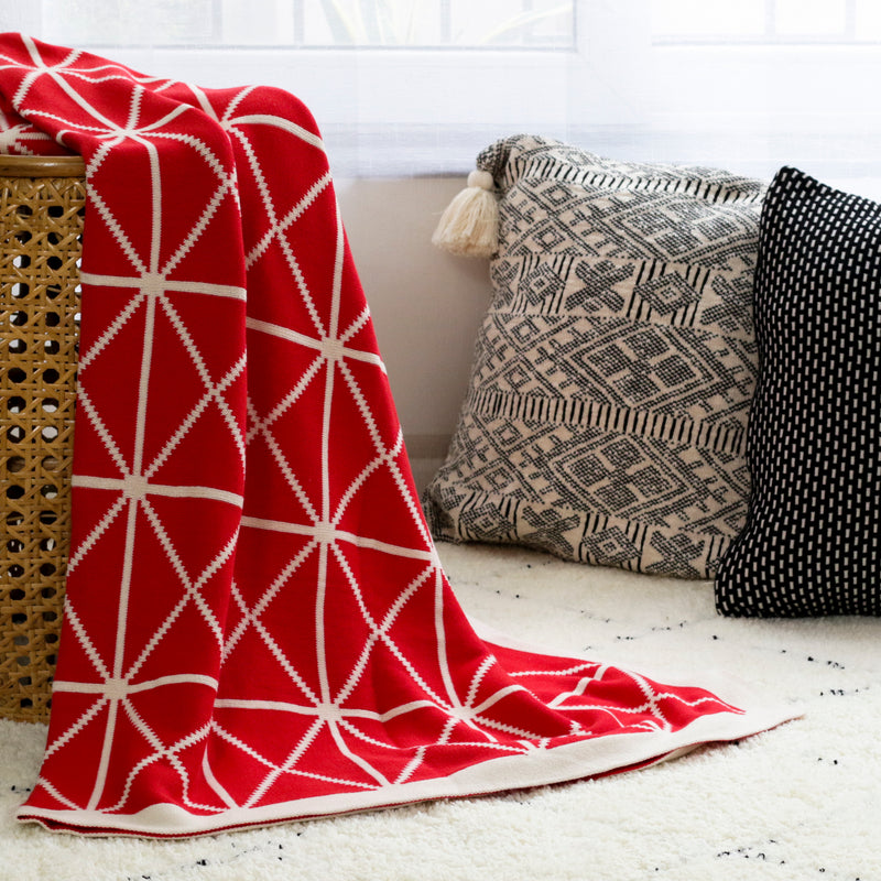 MERRY Double Sided Pattern Knitted Throw Blanket - Crimson, Cream